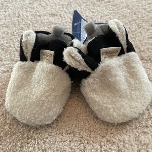 Sherpa baby booties